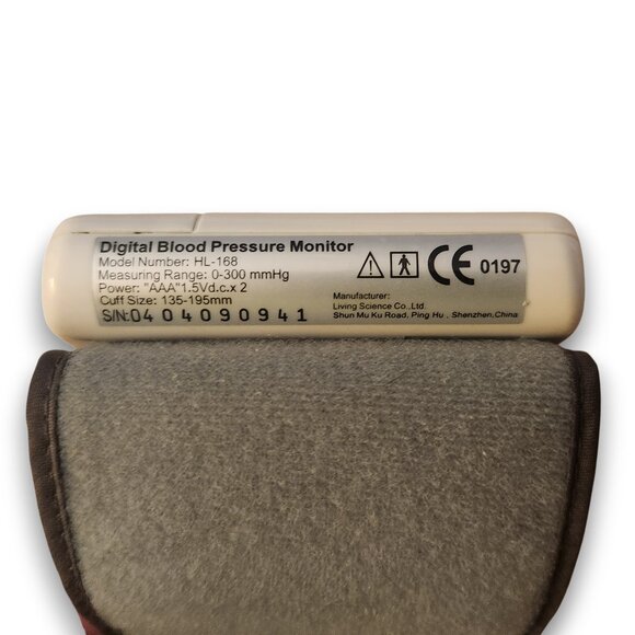 WrisTech Digital Blood Pressure Monitor HL-168 - Picture 6 of 7